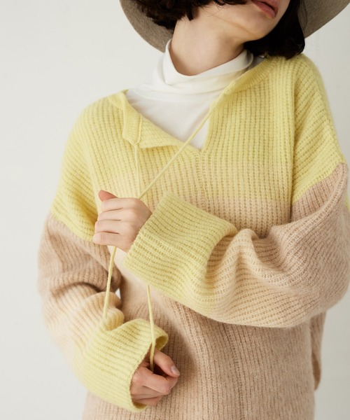 LA MARINE FRANCAISE(マリン フランセーズ)の「【Porter des boutons 】 別注モヘア2wayニット(ニット/セーター・レディース・ブルー/チャコールグレー/イエロー・FREE)」の4枚目の写真
