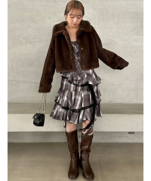 SNIDEL（スナイデル）の「ラッフルバリエキャミミニワンピース（ワンピース・レディース・チェック/ブラック/ホワイト・0/1）」の22枚目の写真