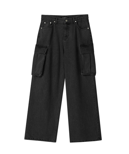 AVANDRESS(アバンドレス )の「real wide cargo pants BLACK(デニムパンツ・レディース・その他・X-LARGE/X-SMALL/XX-SMALL/SMALL/LARGE/MEDIUM)」の4枚目の写真