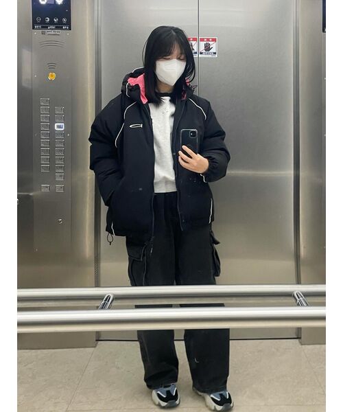 AVANDRESS(アバンドレス )の「real wide cargo pants BLACK(デニムパンツ・レディース・その他・X-LARGE/X-SMALL/XX-SMALL/SMALL/LARGE/MEDIUM)」の17枚目の写真