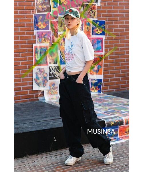 AVANDRESS(アバンドレス )の「real wide cargo pants BLACK(デニムパンツ・レディース・その他・X-LARGE/X-SMALL/XX-SMALL/SMALL/LARGE/MEDIUM)」の21枚目の写真