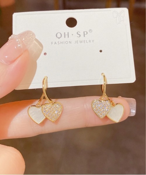 Burner(バーナー)の「【OKUOKU 0909】ハートチャームフープピアス oku-pier10-13【RBTS】(ピアス(両耳用)・レディース・ブラック/ホワイト・FREE)」の5枚目の写真
