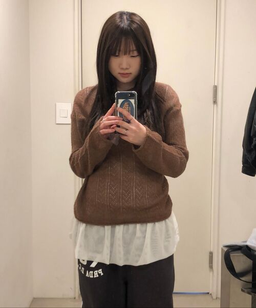 PRENDA（プレンダ）の「SIDE STRIPE WIDE PANTS CHARCOAL（スウェットパンツ・レディース・その他・SMALL/MEDIUM/X-SMALL）」の4枚目の写真
