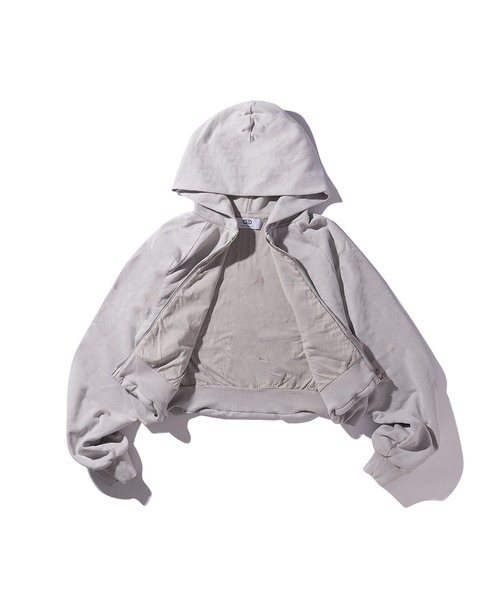 GOAT ESSENCE(ゴートエッセンス)の「ZIP HOODIE(パーカー・メンズ・グレー/レッド/ブラック・1/2/3)」の6枚目の写真