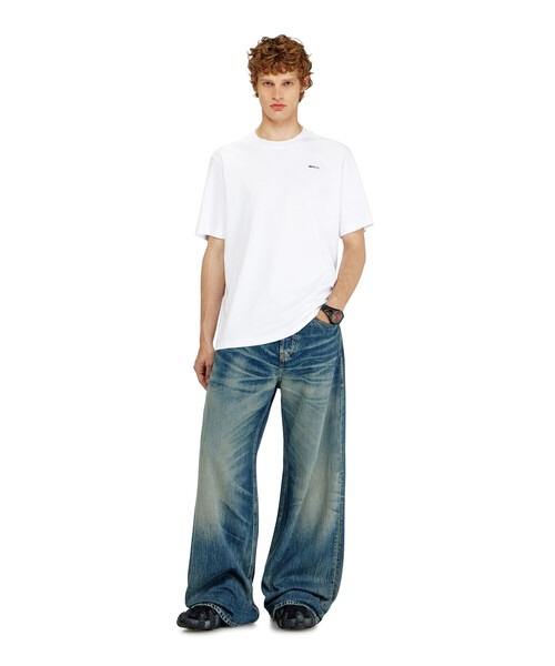 DIESEL(ディーゼル)の「メンズ Tシャツ T-ADJUST-MET(Tシャツ/カットソー・メンズ・ベージュ系その他/ブラック/ホワイト・XXX-LARGE/LARGE/SMALL/X-LARGE/XX-LARGE/X-SMALL/MEDIUM)」の11枚目の写真