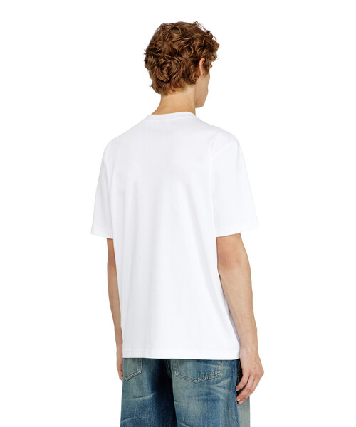 DIESEL(ディーゼル)の「メンズ Tシャツ T-ADJUST-MET(Tシャツ/カットソー・メンズ・ベージュ系その他/ブラック/ホワイト・XXX-LARGE/LARGE/SMALL/X-LARGE/XX-LARGE/X-SMALL/MEDIUM)」の10枚目の写真