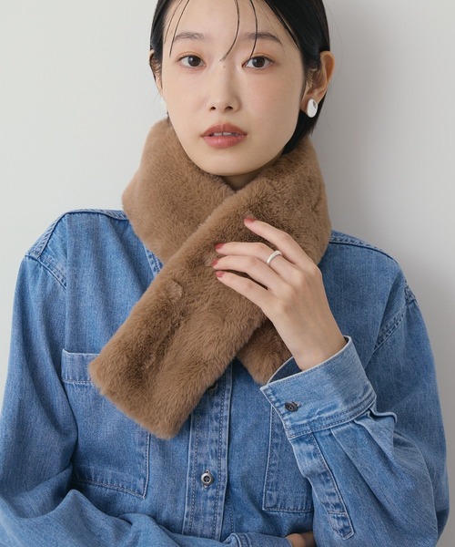 AMERICAN HOLIC（アメリカンホリック）の「リバーシブルフェイクファーティペット（マフラー・レディース・グレー/ベージュ・FREE）」の3枚目の写真