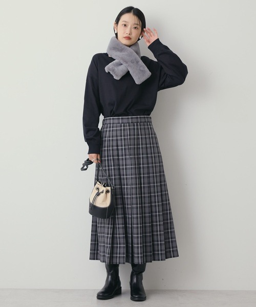 AMERICAN HOLIC（アメリカンホリック）の「リバーシブルフェイクファーティペット（マフラー・レディース・グレー/ベージュ・FREE）」の5枚目の写真