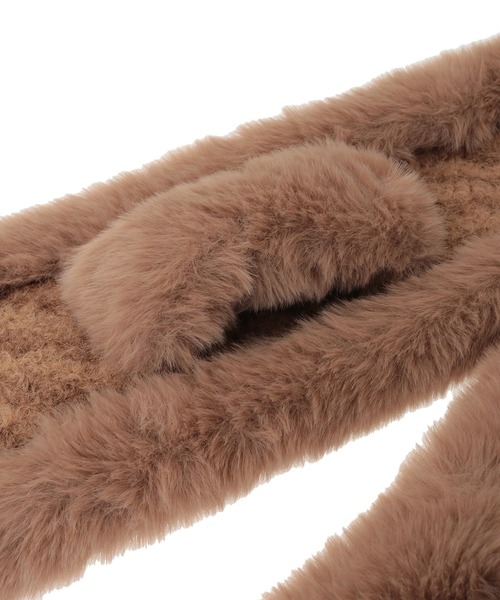 AMERICAN HOLIC（アメリカンホリック）の「リバーシブルフェイクファーティペット（マフラー・レディース・グレー/ベージュ・FREE）」の6枚目の写真