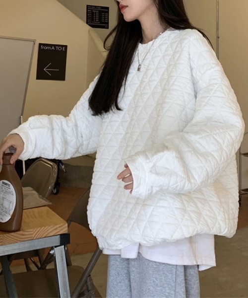 Flugge(フラッジー)の「キルティングタッチ長袖トップス(その他トップス・レディース・ホワイト/ブラック・MEDIUM/LARGE)」の6枚目の写真