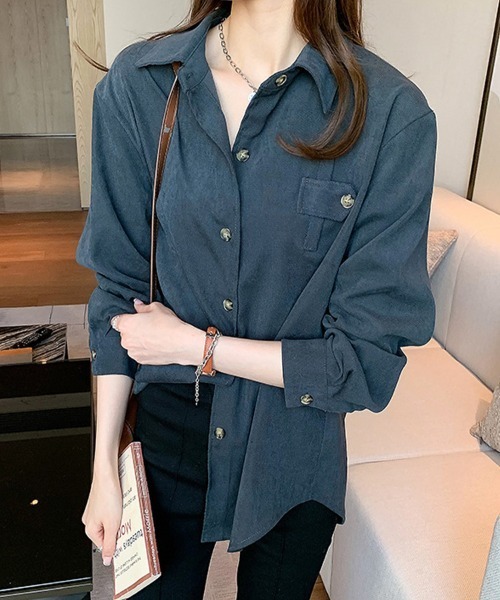SallyLunn(サリーラン)の「ポケットデザイン長袖シャツ(シャツ/ブラウス・レディース・ベージュ/ホワイト・LARGE/MEDIUM)」の4枚目の写真
