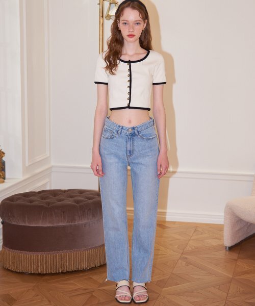 SALON DE YOHN(サロンドヨーン)の「Straight Denim Pants(デニムパンツ・レディース・スカイブルー・LARGE/MEDIUM/SMALL)」の1枚目の写真