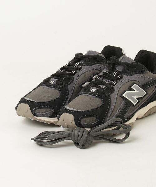 NEW BALANCE(ニューバランス)の「204L(スニーカー・レディース・グレー系その他/ブラック系その他・24.5cm/24.0cm/23.5cm/23.0cm/29.0cm/27.5cm/27.0cm/26.5cm/26.0cm/25.0cm/28.5cm/28.0cm/25.5cm/22.5cm)」の7枚目の写真