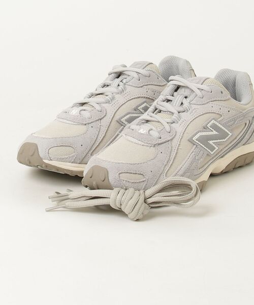 NEW BALANCE(ニューバランス)の「204L(スニーカー・レディース・グレー系その他/ブラック系その他・24.5cm/24.0cm/23.5cm/23.0cm/29.0cm/27.5cm/27.0cm/26.5cm/26.0cm/25.0cm/28.5cm/28.0cm/25.5cm/22.5cm)」の14枚目の写真