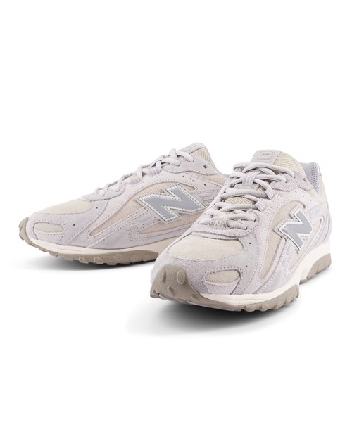 NEW BALANCE(ニューバランス)の「204L(スニーカー・レディース・グレー系その他/ブラック系その他・24.5cm/24.0cm/23.5cm/23.0cm/29.0cm/27.5cm/27.0cm/26.5cm/26.0cm/25.0cm/28.5cm/28.0cm/25.5cm/22.5cm)」の11枚目の写真