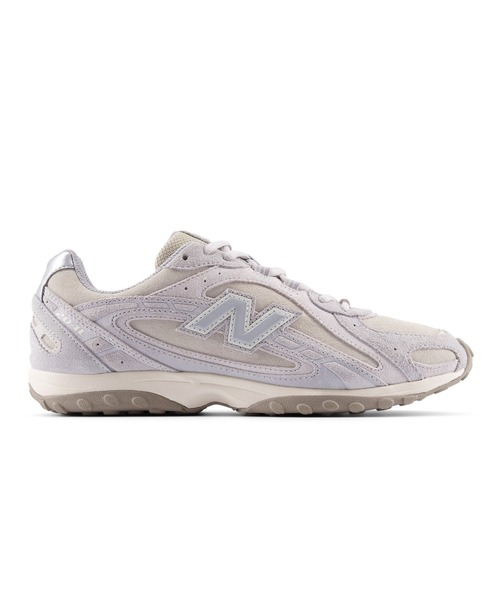 NEW BALANCE(ニューバランス)の「204L(スニーカー・レディース・グレー系その他/ブラック系その他・24.5cm/24.0cm/23.5cm/23.0cm/29.0cm/27.5cm/27.0cm/26.5cm/26.0cm/25.0cm/28.5cm/28.0cm/25.5cm/22.5cm)」の9枚目の写真