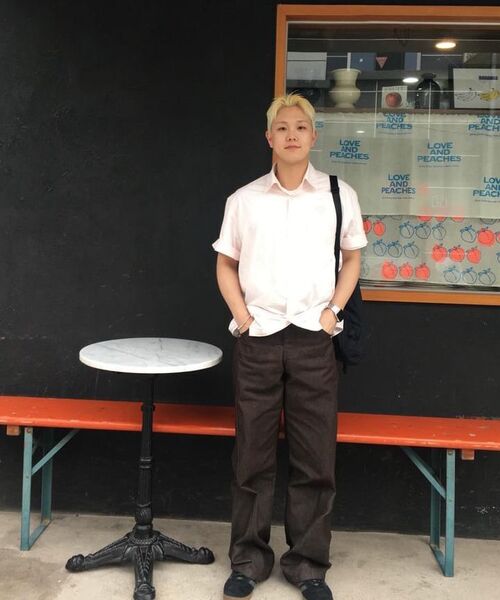 DECET(デケト)の「Curved Wide Jeans DCPT033CPBrown(デニムパンツ・レディース・その他・26/28/30/32/34)」の7枚目の写真