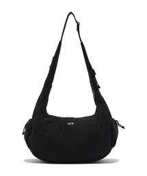 PIECEMAKER（ピースメーカー）の「MULTI POCKET CUSHION CROSS BAG (BLACK)（メッセンジャーバッグ）」