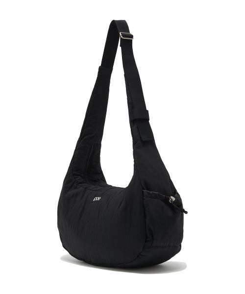 PIECEMAKER(ピースメーカー)の「MULTI POCKET CUSHION CROSS BAG (BLACK)(メッセンジャーバッグ・レディース・その他・FREE)」の4枚目の写真