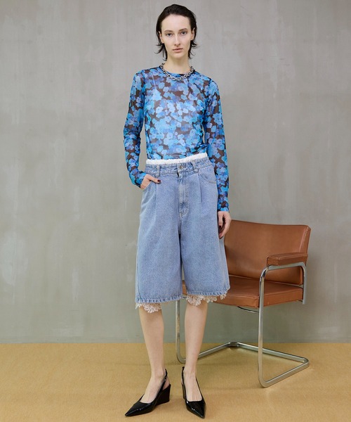 MAISON SPECIAL(メゾンスペシャル)の「Flower Print Tops/ブラーフラワープリントトップス(Tシャツ/カットソー・レディース・オレンジ/ブルー・FREE)」の3枚目の写真