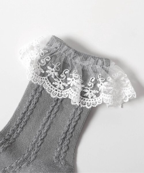apres les cours(アプレレクール)の「スカラップレースソックス(ソックス/靴下・キッズ・オフホワイト/グレー・21/18/15 /12)」の5枚目の写真