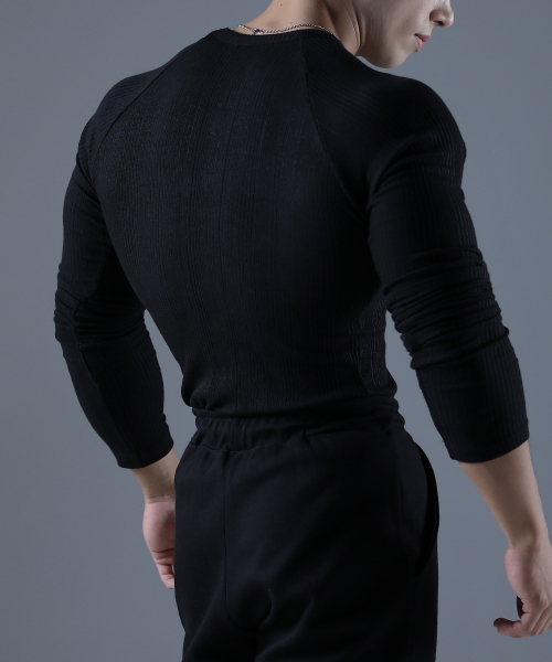 CARMID(カミド)の「クルーネックニットマッスルフィット長袖Tシャツ(ニット/セーター・メンズ・その他・1/2/3)」の3枚目の写真