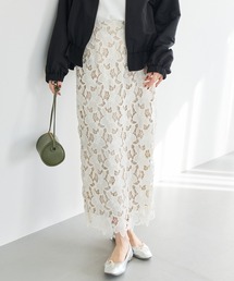 LAVEANGE（ラビアンジェ）の「刺繍レースナロースカート（スカート）」