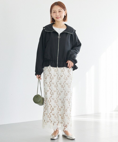 LAVEANGE(ラビアンジェ)の「刺繍レースナロースカート(スカート・レディース・チャコールグレー/アイボリー/ブラック・4L/3L/LL/L/M)」の17枚目の写真