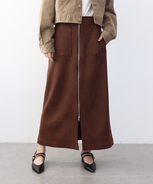 Jines(ジネス)の「ストレッチスエード フロントZIPスカート(スカート・レディース・グレー/ベージュ/モカ・38)」の3枚目の写真