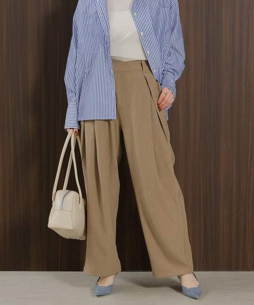 en CAnAF(エンカナフ)の「【すっきり細見えの美シルエット】アシメウエストタックパンツ(スラックス・レディース・チャコールグレー/ブラック/ベージュ・フリー)」の15枚目の写真