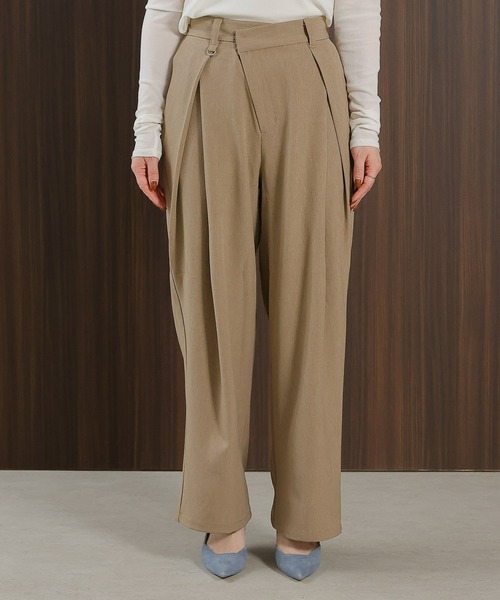 en CAnAF(エンカナフ)の「【すっきり細見えの美シルエット】アシメウエストタックパンツ(スラックス・レディース・チャコールグレー/ブラック/ベージュ・フリー)」の21枚目の写真