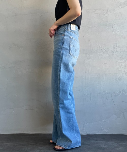 Levi's（リーバイス）の「[LEVI’S/リーバイス] RIBCAGE ワイドシルエット ハイライズストレートデニム（デニムパンツ・レディース・ライトインディゴブルー・25/24/27/26/23）」の9枚目の写真