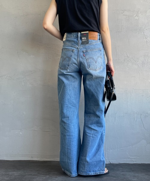 Levi's（リーバイス）の「[LEVI’S/リーバイス] RIBCAGE ワイドシルエット ハイライズストレートデニム（デニムパンツ・レディース・ライトインディゴブルー・25/24/27/26/23）」の17枚目の写真
