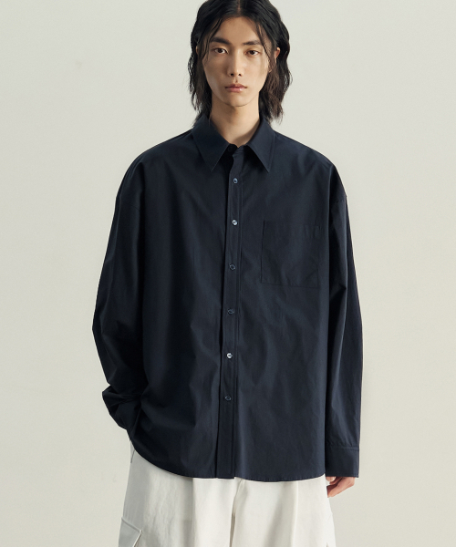 ROTEMBER（ローテンバー）の「ナチュラルウォッシュ60番手コットンシャツ[MIDNIGHT NAVY]（シャツ/ブラウス・メンズ・その他・MEDIUM/LARGE/X-LARGE）」の2枚目の写真