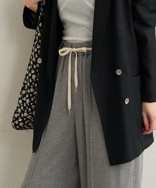 Omekashi（オメカシ）の「トロミ裏毛パンツ（スウェットパンツ・レディース・グレー/チャコールグレー・36/38）」の8枚目の写真