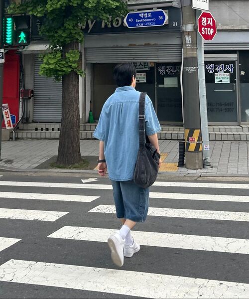 eastserviceshop(イーストサービスショップ)の「Denim Dyed Cross Bag - Black(メッセンジャーバッグ・レディース・その他・FREE)」の6枚目の写真