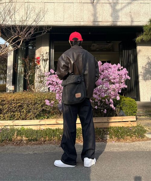 eastserviceshop(イーストサービスショップ)の「Denim Dyed Cross Bag - Black(メッセンジャーバッグ・レディース・その他・FREE)」の8枚目の写真