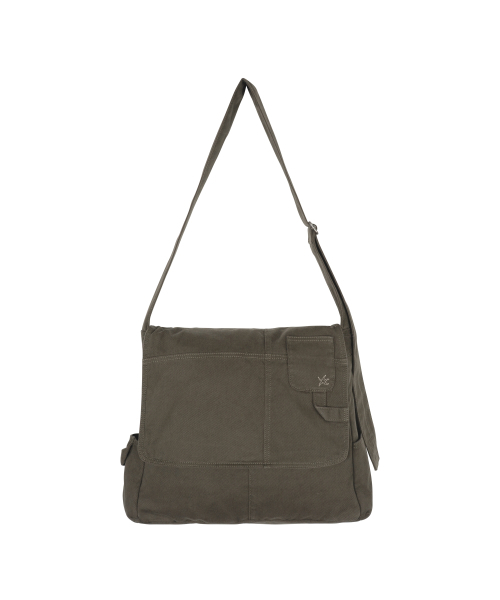 THECOLDESTMOMENT（ザコールデストモーメント）の「TCM washed vintage pocket cross bag (brown)（メッセンジャーバッグ・レディース・その他・ONE SIZE）」の2枚目の写真