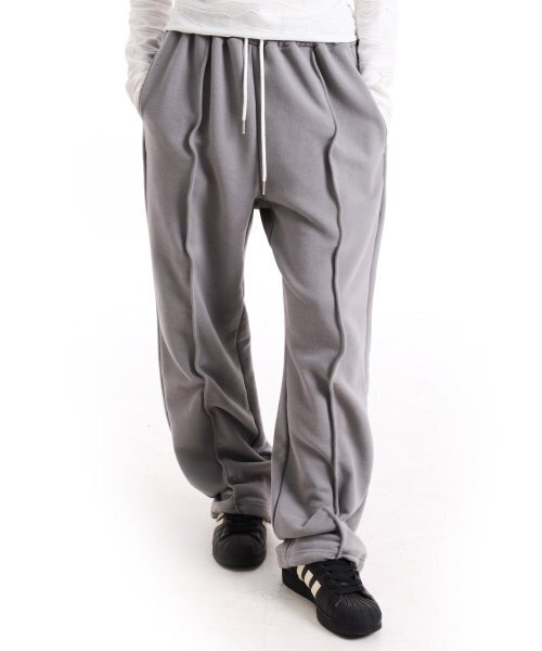 PIECEMAKER(ピースメーカー)の「WIRE SWEAT PANTS (GREY)(スウェットパンツ・レディース・その他・L)」の1枚目の写真