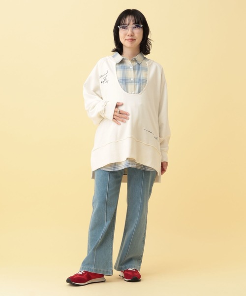 LEPSIM（レプシィム）の「【産前・産後対応】マタニティ／Uネックロゴ刺繍スウェット　634435（マタニティウェア/グッズ・レディース・ネイビー/アイボリー・FREE）」の10枚目の写真