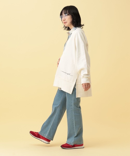 LEPSIM（レプシィム）の「【産前・産後対応】マタニティ／Uネックロゴ刺繍スウェット　634435（マタニティウェア/グッズ・レディース・ネイビー/アイボリー・FREE）」の12枚目の写真