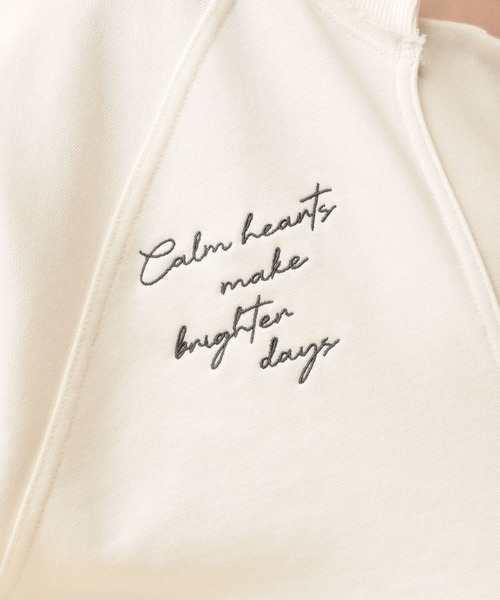 LEPSIM（レプシィム）の「【産前・産後対応】マタニティ／Uネックロゴ刺繍スウェット　634435（マタニティウェア/グッズ・レディース・ネイビー/アイボリー・FREE）」の4枚目の写真