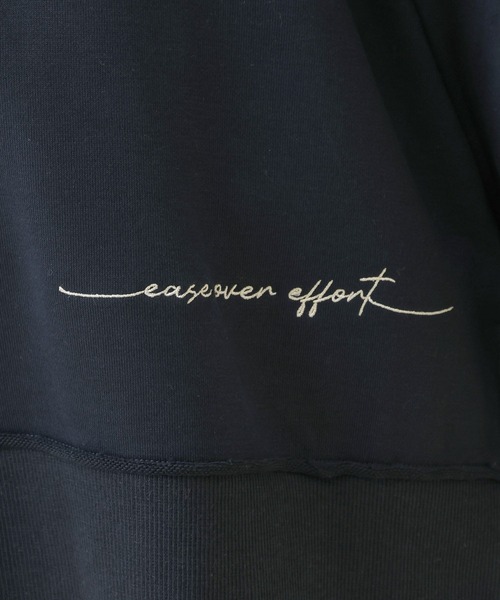 LEPSIM（レプシィム）の「【産前・産後対応】マタニティ／Uネックロゴ刺繍スウェット　634435（マタニティウェア/グッズ・レディース・ネイビー/アイボリー・FREE）」の5枚目の写真