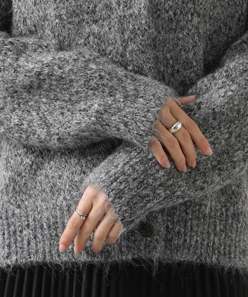 Gready Brilliant（グレディブリリアン）の「【WEB限定】スタンドネックニットカーディガン（カーディガン/ボレロ・レディース・チャコールグレー/ベージュ/ブラウン・FREE）」の6枚目の写真