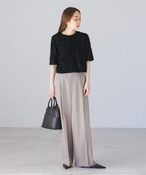 Noble（ノーブル）の「フェザーフリルハーフスリーブブラウス（シャツ/ブラウス・レディース・ホワイト/ブラック・FREE）」の11枚目の写真