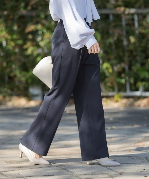 Bou Jeloud(ブージュルード)の「【はあちゅう*Bou Jeloud】ストレッチテーパードパンツ(その他パンツ・レディース・グレイッシュベージュ/ブラック/ネイビー・38/40)」の3枚目の写真
