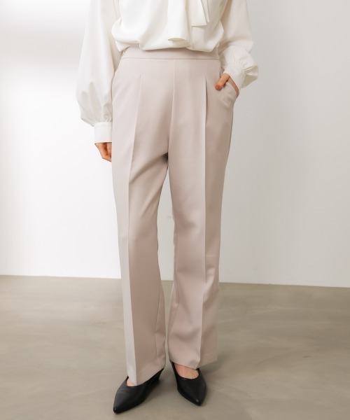 Bou Jeloud(ブージュルード)の「【はあちゅう*Bou Jeloud】ストレッチテーパードパンツ(その他パンツ・レディース・グレイッシュベージュ/ブラック/ネイビー・38/40)」の8枚目の写真