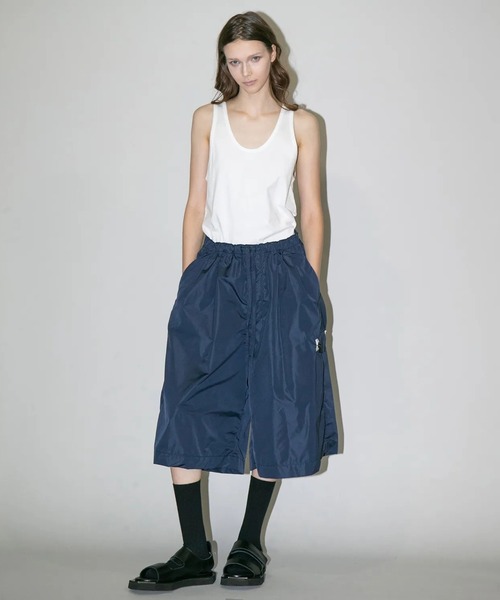 my beautiful landlet(マイビューティフルランドレット)の「【my beautiful landlet】 NYLON TAFFETA WATER PROOF WIDE HALF PANTS(その他パンツ・メンズ・ベージュ/ネイビー/ブラック・1/0)」の12枚目の写真
