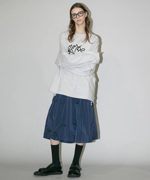 my beautiful landlet(マイビューティフルランドレット)の「【my beautiful landlet】 NYLON TAFFETA WATER PROOF WIDE HALF PANTS(その他パンツ・メンズ・ベージュ/ネイビー/ブラック・1/0)」の13枚目の写真