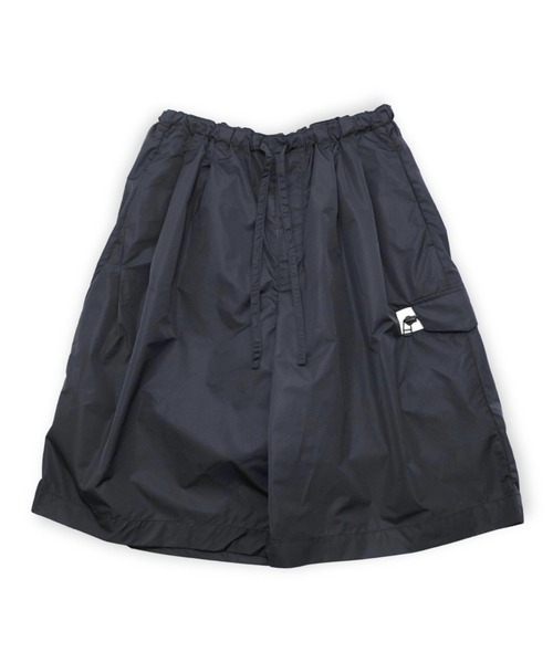 my beautiful landlet(マイビューティフルランドレット)の「【my beautiful landlet】 NYLON TAFFETA WATER PROOF WIDE HALF PANTS(その他パンツ・メンズ・ベージュ/ネイビー/ブラック・1/0)」の18枚目の写真